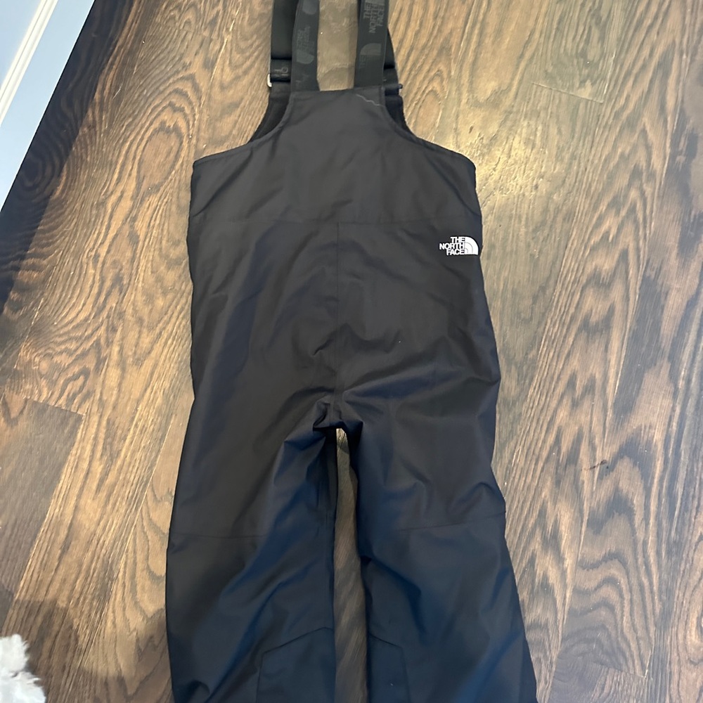 The North Face Kids Black bib overalls, unisex